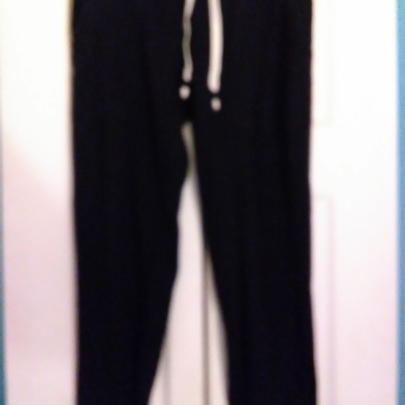The Lounge Life Slim joggers size xs black and white - Picture 3 of 4